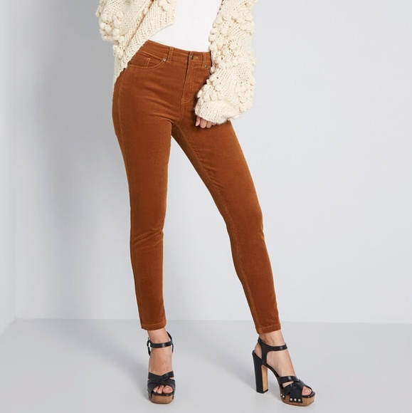 Modcloth Pants - Modcloth Teaching Ease Corduroy Skinny Pants
4